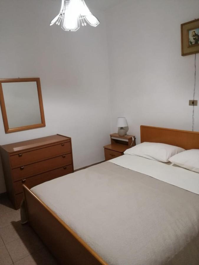 Hotel I Trecento à Padula Extérieur photo